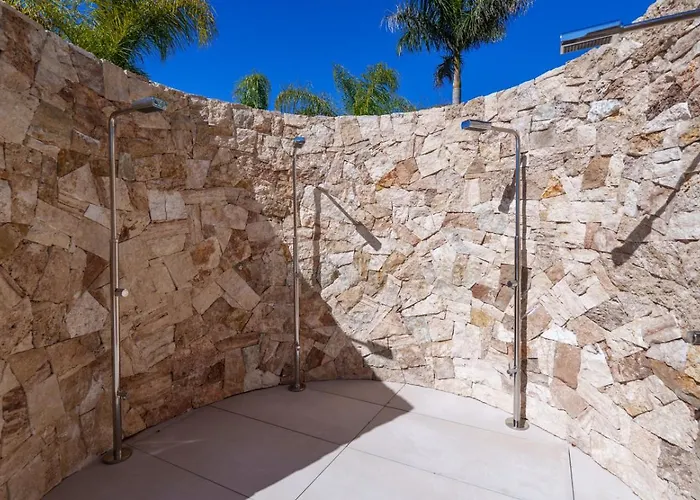 Lejlighed Benalus 4-bedroom Duplex In Golden Mile Marbella