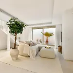 Benalus 4-bedroom Duplex In Golden Mile Μαρμπέλλα