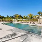 Benalus 4-bedroom Duplex In Golden Mile Διαμέρισμα