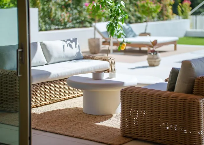 Benalus 4-bedroom Duplex In Golden Mile Marbella